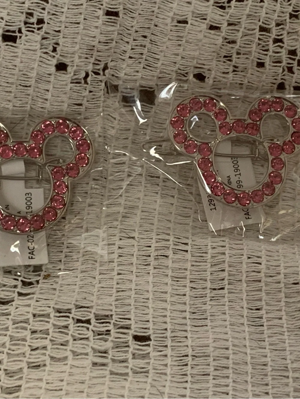 Disney Barrette - Mickey Mouse Icon - Bibbidi Bobbidi Boutique Disney parks